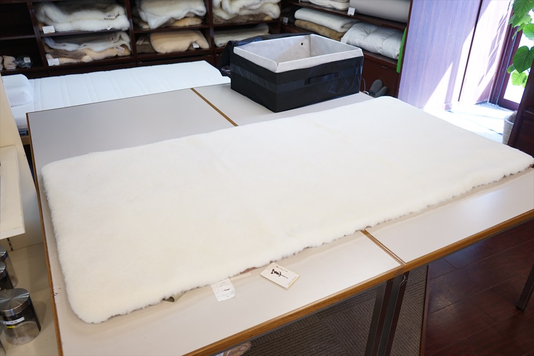 高品質ムートンシーツ28ｍｍホワイト色①