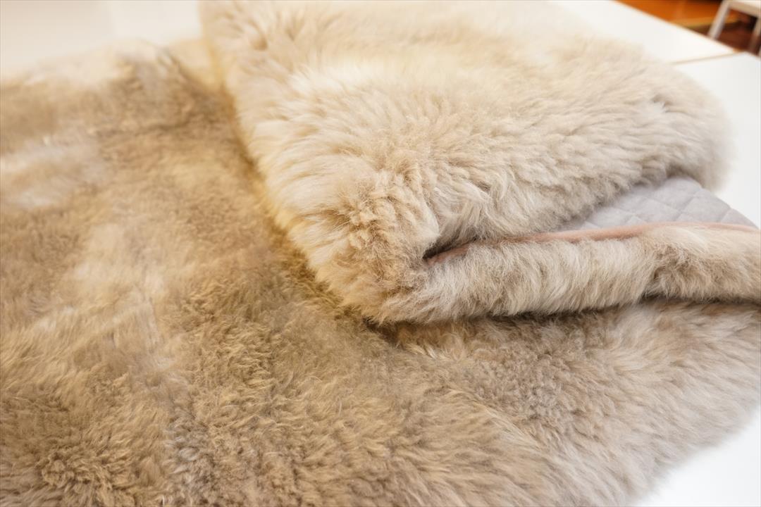 長毛タイプムートンシーツ