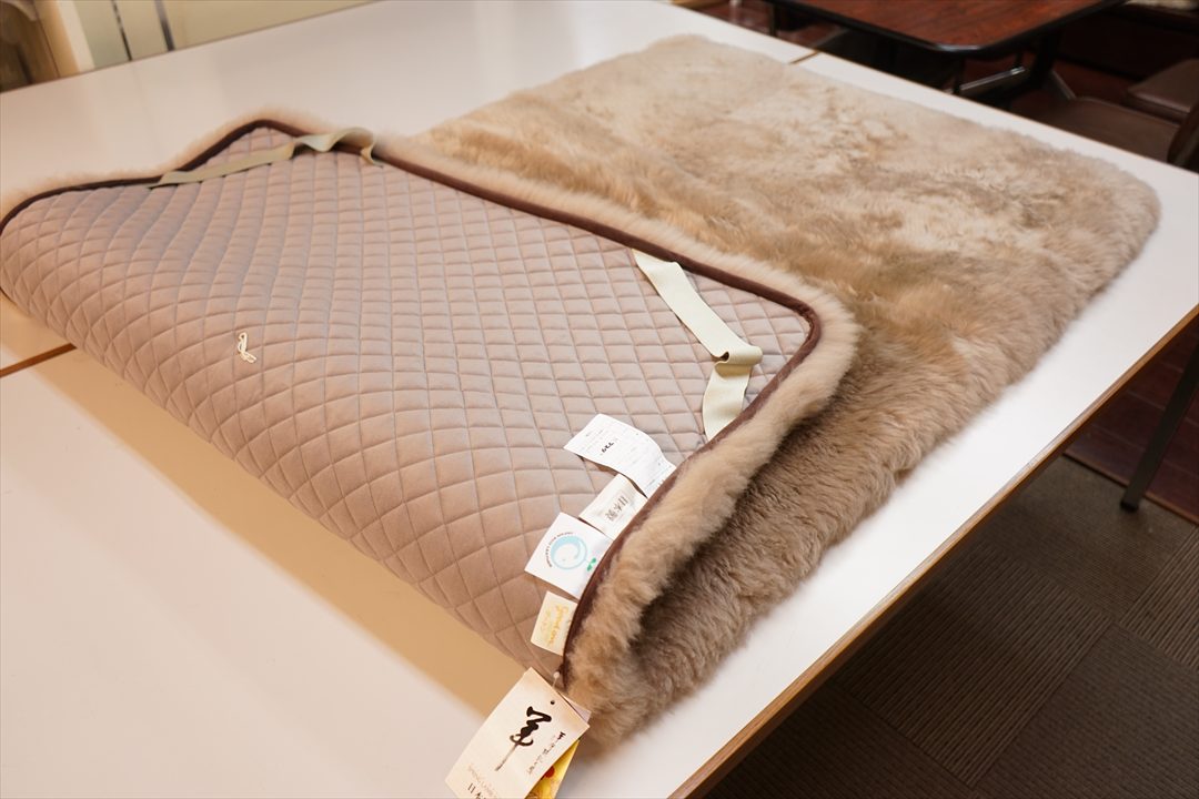 長毛タイプムートンシーツ55ｍｍ