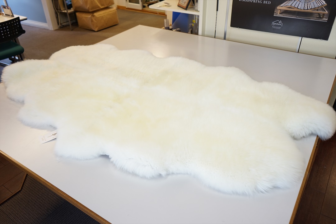 長毛フリースラグ